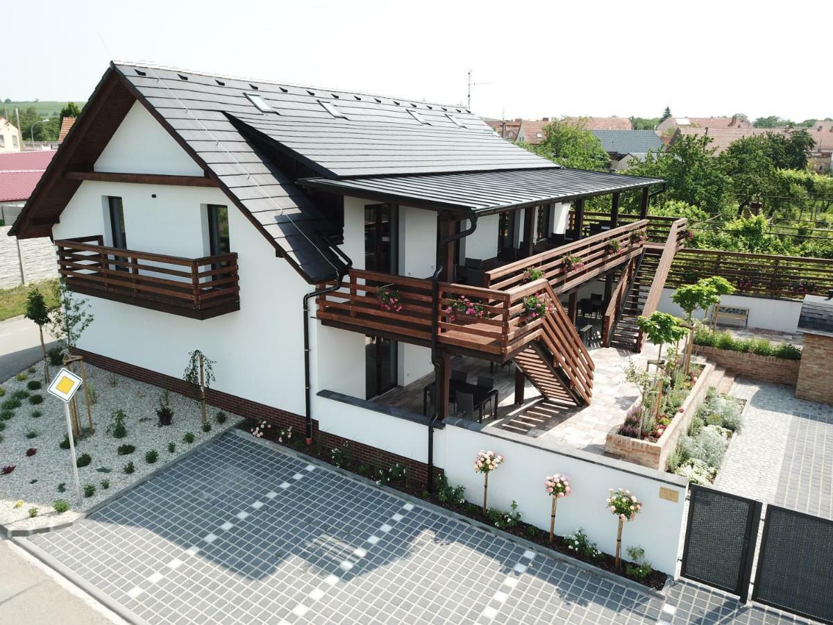 Apartmany Pod Palavou Starovicky Bagian luar foto